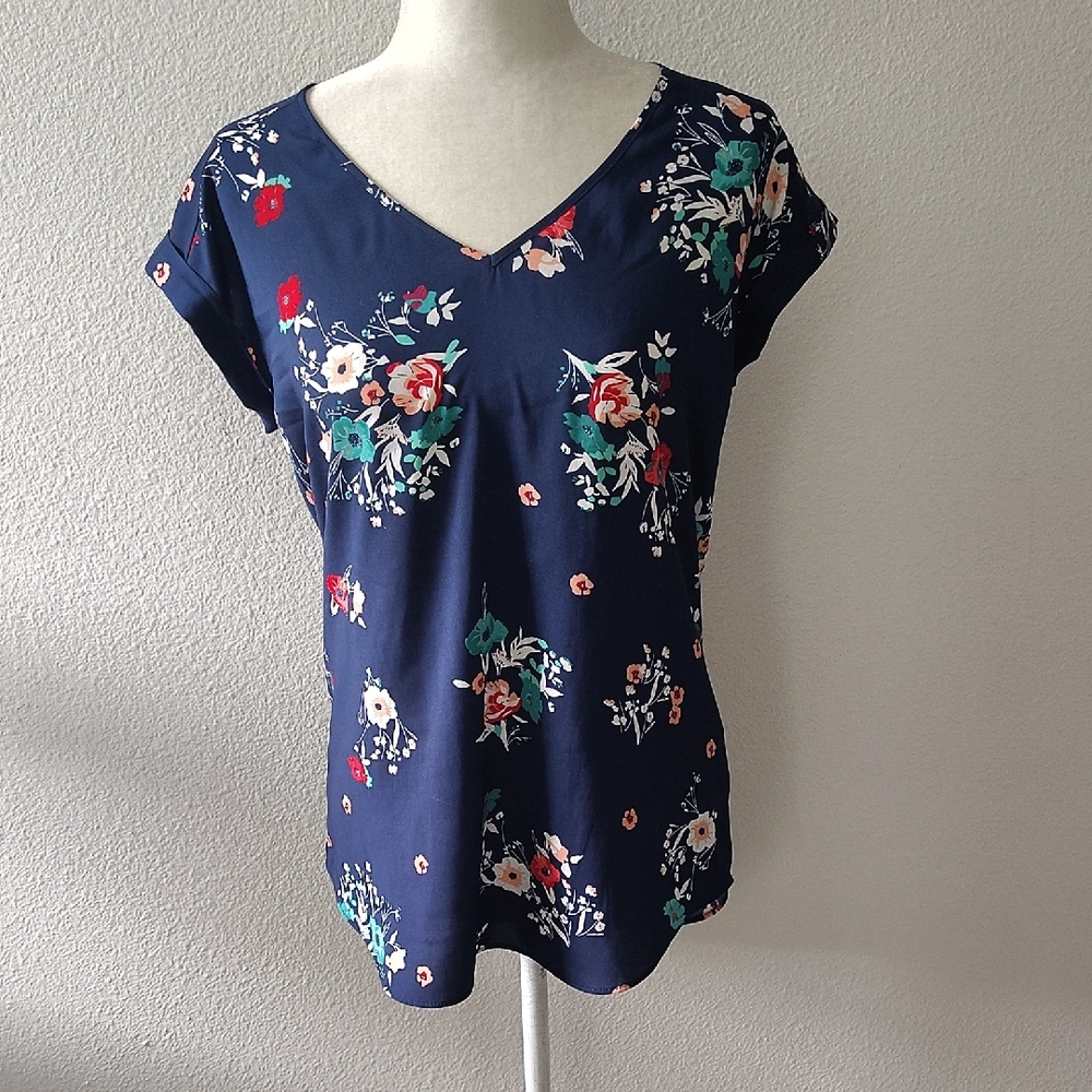 Express Womsnb's  Navy Floral V-Neck Blouse Size Small